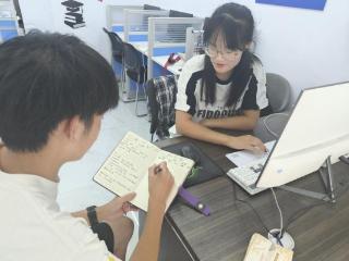 青岛大学化学化工学院“化引职途”实践团：以实践破局就业，以创新赋能未来