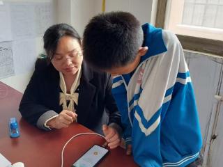 东明县中心小学教师沈巧云：以爱为舟 渡梦前行