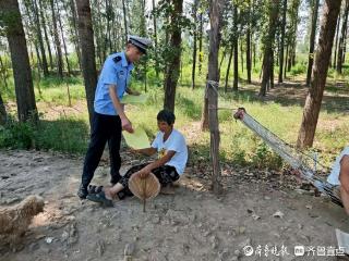 定陶交警走进乡村开展宣传活动 助力提升村民交通安全意识