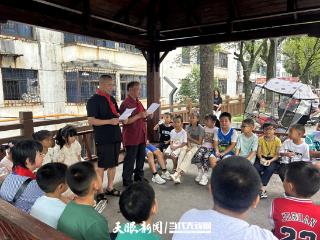 白云区龚家寨街道关工委组织“五老”志愿者开展红色教育实践活动