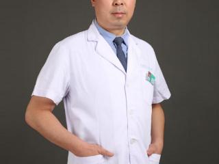铅衣为甲，仁心铸盾——记平度市第三人民医院神经内科介入专家刘文华