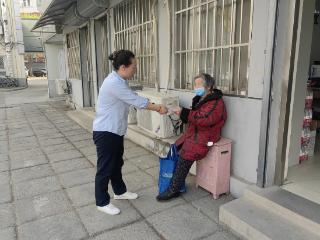 温暖在方寸间绽放