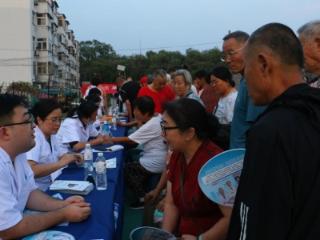 济南市莱芜区张家洼街道鲁矿东区社区：健康夜市增福祉 暖心护航惠民心