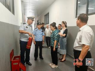 武当山特区加强校园消防安全检查力度