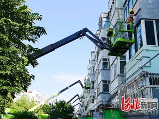 张家口怀来：老旧小区改造施工忙