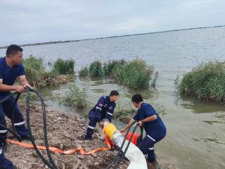 累计排水超500万立方米 河南调派4支队伍支援内蒙古排涝抢险
