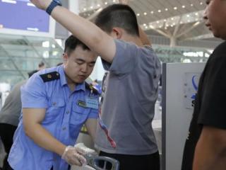 8月29日零时起 前往北京车次需“二次安检”请提前到