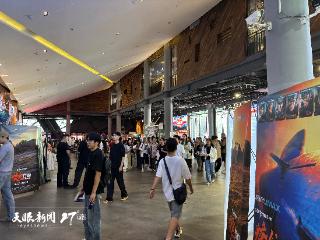 IMAX-GT巨幕遇上深海军事大片让影迷二刷｜《蛟龙行动（特别版）》贵阳路演反响热烈