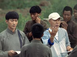 《生万物》导演刘家成：拍“不卖惨”的农村年代剧