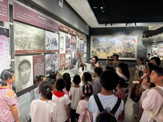 青岛市南：红色旅游热度持续升温