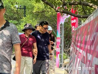 七夕家长帮“抢”良缘，烟台山联谊会开启“代相亲”模式