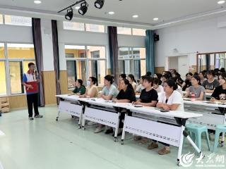 学急救技能 为生命护航——东营区文苑幼儿园开展心肺复苏救护培训班