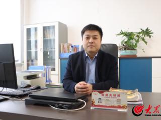 菏泽市万福实验学校教师陈连君：28载深耕教坛 以爱与匠心点亮学子成长路