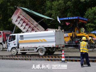 【贵平纵览】贵州高速公路建设史上首次！双层连铺施工工艺修路又快又好