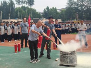 廊坊开发区消防救援大队：消防科普宣教筑牢校园安全“防火墙”