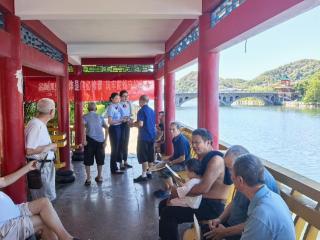 上饶银行广丰支行开展“反诈小课堂”，为老百姓“钱袋子”上把防盗锁