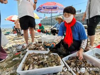 开海啦！青岛码头再次沸腾，今秋“第一鲜”抢鲜上岸