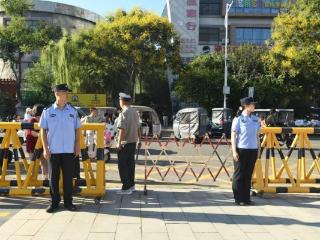 济宁市东门大街小学开学第一天 满满仪式感拉开新学期序幕