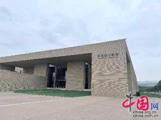宁夏银川：黄土与史诗 贺兰山下的千年残梦