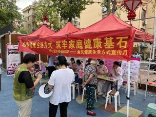 志愿服务市集进社区，兰山区妇幼保健院专家义诊内容丰富多彩
