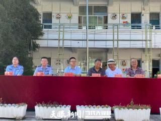 花溪区关工委开展开学第一课红色教育宣讲活动