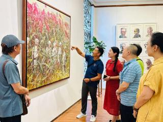 纪念中国人民抗日战争暨世界反法西斯战争胜利80周年油画作品联展在穗启幕