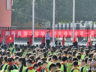 开学季，聊城学子迎来一群“特殊老师”，他们的课关乎安全！