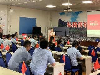 沟通有方，服务增效——青岛市崂山区金家岭街道以专业赋能本土人才成长，助力提升社区服务效能