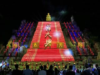 “文旅体商融合”！登山节开幕式与“畅游齐鲁 乐GO山东”秋季推广活动双戏连台