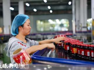 政前方观察｜南山婆、老干妈、苗姑娘，中老青三代的风味匠心