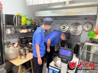青岛西海岸新区珠海综合执法中队：“专项护校行动”筑牢校园周边安全防线