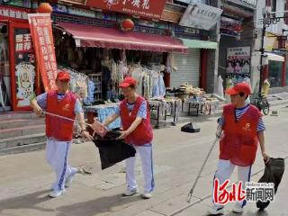 秦皇岛市山海关区西城社区开展志愿清扫活动