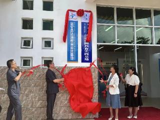 上好开学“法治第一课” 海南首家“校园法庭”落户定安中学