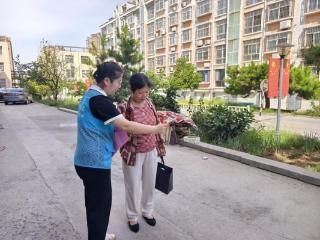 济南市莱芜区凤城街道孟花园社区：文明过中元 清风满家园