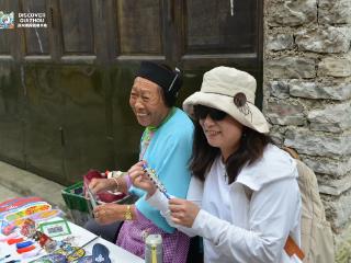 山水秘境·多彩黔行｜国际文旅体验官探寻天龙屯堡六百年活态传承 International Cultural Tourism Delegates Explore the 600-Year-Living Inheritance of Tianlong Tunpu