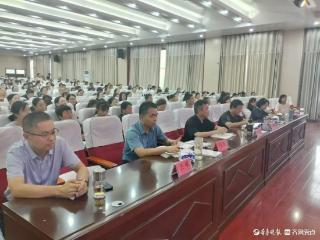 赋能成长 蓄力启航：光明小学教师开展新学期高质量发展培训
