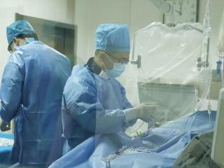 四十斤铅衣下的生命重托 一位冠脉介入医生的使命与担当——泰安市中医医院心血管病一科主任孟宪亮