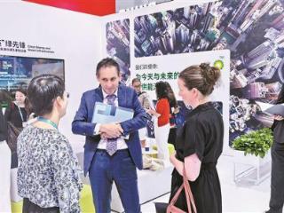 主宾国英国 | “英”明投资 跨越欧亚双向奔赴