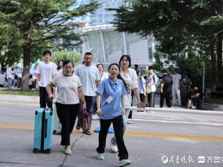 满“新”欢喜，从“新”出发！山东工商学院迎来4600余名新生