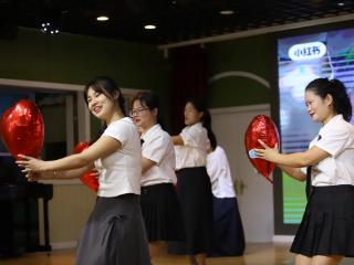 余干县实验幼儿园举行教师节庆祝活动