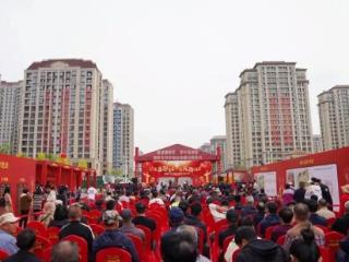 山东省委常委、青岛市委书记曾赞荣调研督导邵哥庄安置房项目推进情况