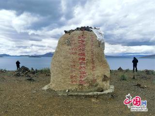 高舜礼：蹚出一条高原特色的旅游之路(组图)
