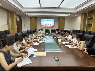 上饶市婺源中学召开2025—2026学年度第一学期教研工作会议