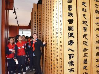 滨城区新怡小学教师刘爱霞：倾注爱心育桃李 不忘使命铸师魂