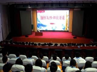 固安：“四史”主题教育宣讲进校园