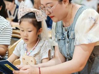 解锁亲子“新玩法”，背后乐趣藏不住！