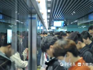 暑运送客405万人次，蓝谷快线成城市与美景的“幸福通道”