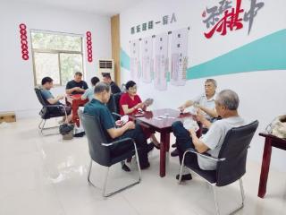 济南市莱芜区凤城街道都市花园社区：以牌会友 和谐邻里