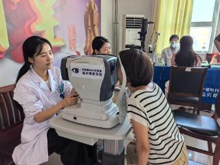 健康伴师行，临沂柳青苑小学中医义诊活动温情启幕