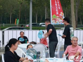 安全与美食同行 工伤预防宣传走进德州市美酒美食品鉴消费文化周